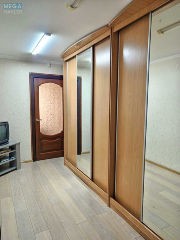 Продаж 3 кімнатної квартири (72/57/7), 7 пов. 9 пов. будинку, <a class="location-link" href="/kremenchug/" title="Недвижимость Кременчук">Кременчук</a>, Перемоги (изображение 9)
