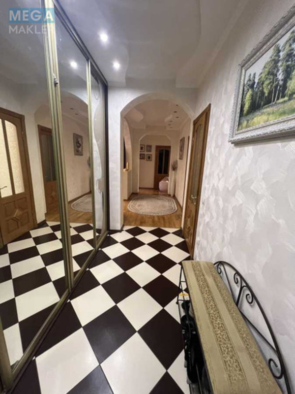 Продаж 4 кімнатної квартири (120/?/14), 2 пов. 25 пов. будинку, <a class="location-link" href="/kiev/" title="Недвижимость Київ">Київ</a>, <a class="location-link" href="/kiev/solomenskij/" title="Недвижимость Солом'янський район">Солом'янський р-н</a>, Волинська вул., 10 (изображение 7)
