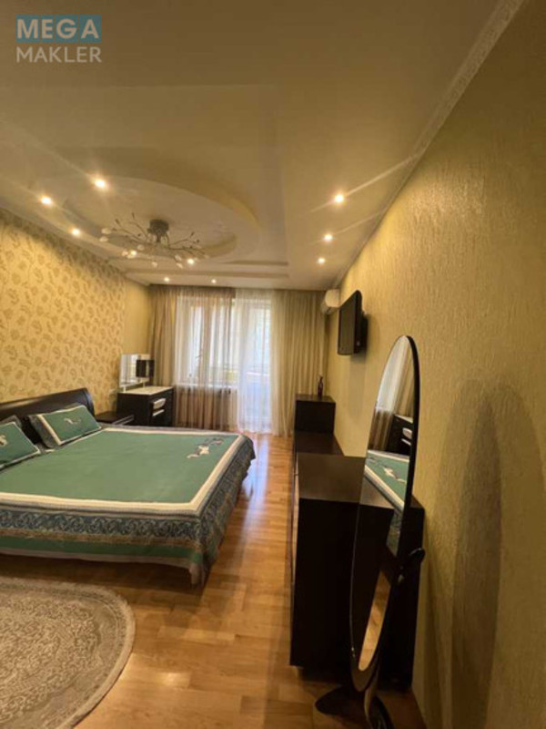Продаж 4 кімнатної квартири (120/?/14), 2 пов. 25 пов. будинку, <a class="location-link" href="/kiev/" title="Недвижимость Київ">Київ</a>, <a class="location-link" href="/kiev/solomenskij/" title="Недвижимость Солом'янський район">Солом'янський р-н</a>, Волинська вул., 10 (изображение 12)