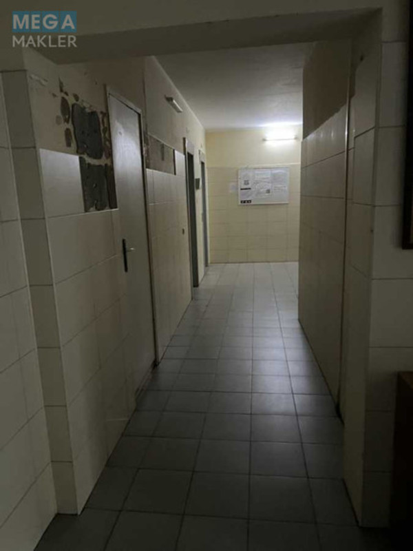 Продаж 4 кімнатної квартири (120/?/14), 2 пов. 25 пов. будинку, <a class="location-link" href="/kiev/" title="Недвижимость Київ">Київ</a>, <a class="location-link" href="/kiev/solomenskij/" title="Недвижимость Солом'янський район">Солом'янський р-н</a>, Волинська вул., 10 (изображение 17)