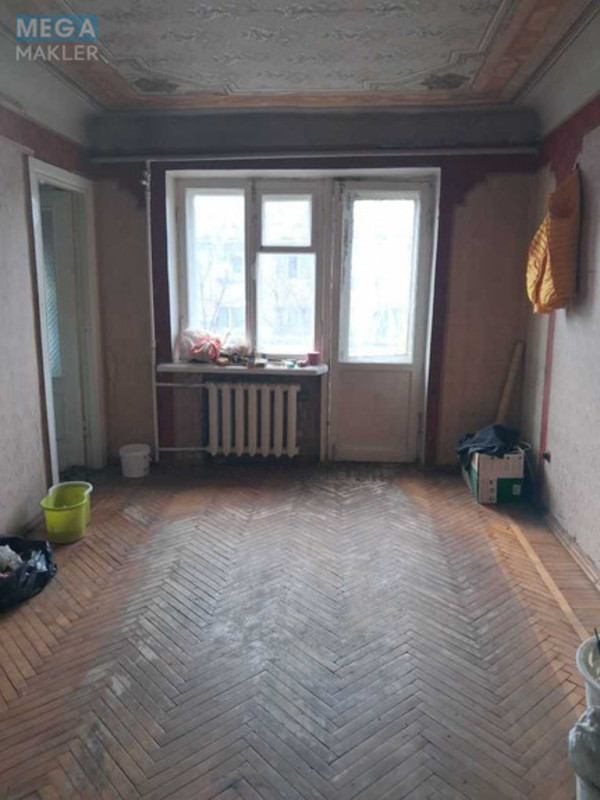 Продаж 2 кімнатної квартири (40/?/6), 5 пов. 5 пов. будинку, <a class="location-link" href="/kiev/" title="Недвижимость Київ">Київ</a>, <a class="location-link" href="/kiev/goloseevskij/" title="Недвижимость Голосіївський район">Голосіївський р-н</a>, Бурмистенка вул., 13 (изображение 2)