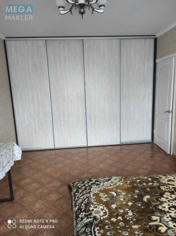 Продаж 1 кімнатної квартири (37,8/19,3/7,2), 6 пов. 9 пов. будинку, <a class="location-link" href="/kiev/" title="Недвижимость Київ">Київ</a>, <a class="location-link" href="/kiev/svyatoshinskij/" title="Недвижимость Святошинський район">Святошинський р-н</a>, Кільцева дорога, 5а (изображение 7)