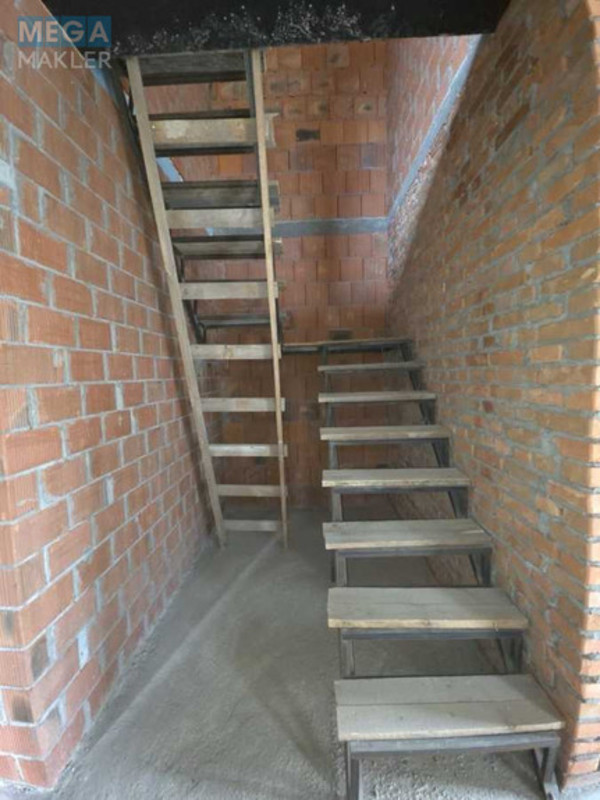 Продаж дома, 2&nbsp;поверху, 90&nbsp;кв.м, 3&nbsp;кімнати, ділянка 3&nbsp;сотки, <a class="location-link" href="/hotov/" title="Недвижимость Хотів">Хотів</a>, Молодіжна, 130 (изображение 5)