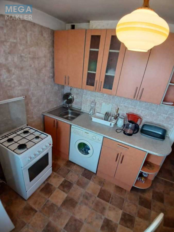 Оренда 1 кімнатної квартири, <a class="location-link" href="/kiev/" title="Недвижимость Київ">Київ</a>, <a class="location-link" href="/kiev/dneprovskij/" title="Недвижимость Дніпровський район">Дніпровський р-н</a>, Березняківська вул., 30А (изображение 7)