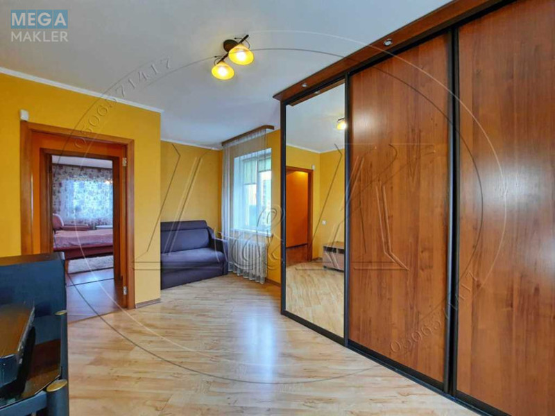 Продаж 3 кімнатної квартири (69/44/8), 12 пов. 12 пов. будинку, <a class="location-link" href="/kiev/" title="Недвижимость Київ">Київ</a>, <a class="location-link" href="/kiev/svyatoshinskij/" title="Недвижимость Святошинський район">Святошинський р-н</a>, Генерала Наумова вул., 31а (изображение 3)