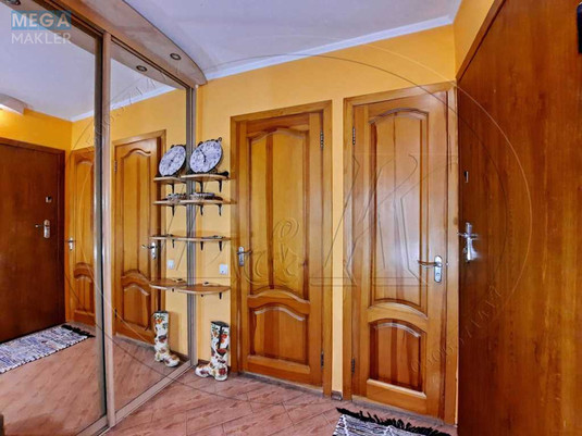Продаж 3 кімнатної квартири (69/44/8), 12 пов. 12 пов. будинку, <a class="location-link" href="/kiev/" title="Недвижимость Київ">Київ</a>, <a class="location-link" href="/kiev/svyatoshinskij/" title="Недвижимость Святошинський район">Святошинський р-н</a>, Генерала Наумова вул., 31а (изображение 11)