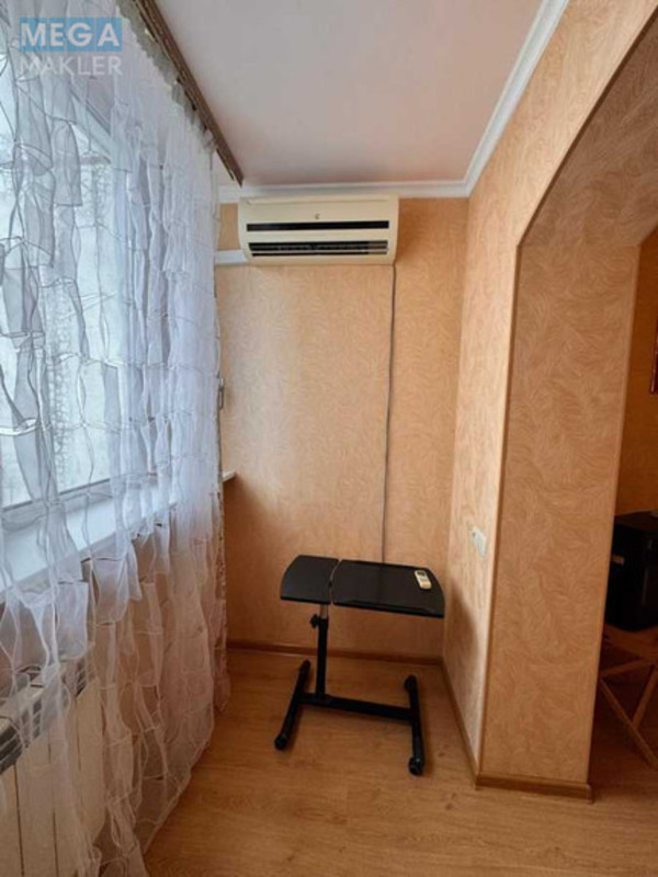 Оренда 2 кімнатної квартири, <a class="location-link" href="/kiev/" title="Недвижимость Київ">Київ</a>, <a class="location-link" href="/kiev/darnickij/" title="Недвижимость Дарницький район">Дарницький р-н</a>, Княжий Затон вул., 7 (изображение 8)
