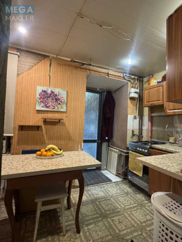 Продаж 3 кімнатної квартири (50,4/?/6,6), 1 пов. 3 пов. будинку, <a class="location-link" href="/kiev/" title="Недвижимость Київ">Київ</a>, <a class="location-link" href="/kiev/podolskij/" title="Недвижимость Подільський район">Подільський р-н</a>, Вітряні Гори вул. (изображение 2)