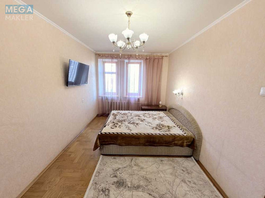 Оренда 2 кімнатної квартири, <a class="location-link" href="/kiev/" title="Недвижимость Київ">Київ</a>, <a class="location-link" href="/kiev/podolskij/" title="Недвижимость Подільський район">Подільський р-н</a>, Межигорская ул., 43 (изображение 3)