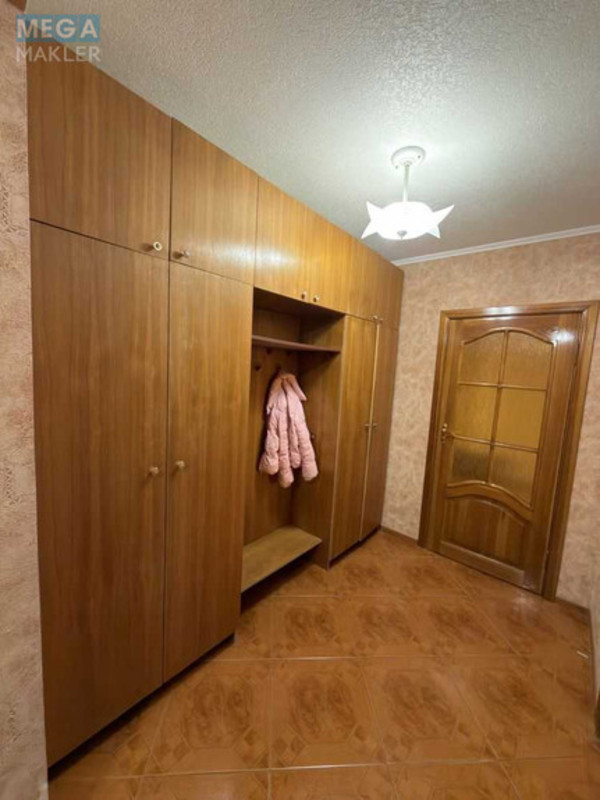 Оренда 2 кімнатної квартири, <a class="location-link" href="/kiev/" title="Недвижимость Київ">Київ</a>, <a class="location-link" href="/kiev/podolskij/" title="Недвижимость Подільський район">Подільський р-н</a>, Межигорская ул., 43 (изображение 23)