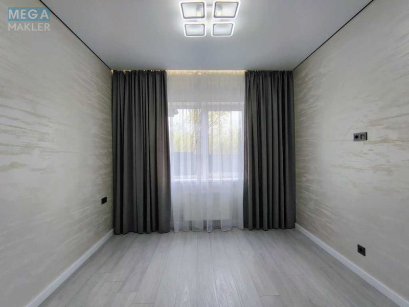 Продаж дома, 1&nbsp; поверх, 130&nbsp;кв.м, 4&nbsp;кімнати, ділянка 7,50&nbsp;соток, <a class="location-link" href="/putrovka/" title="Недвижимость Путрівка">Путрівка</a>, Кривова (изображение 10)