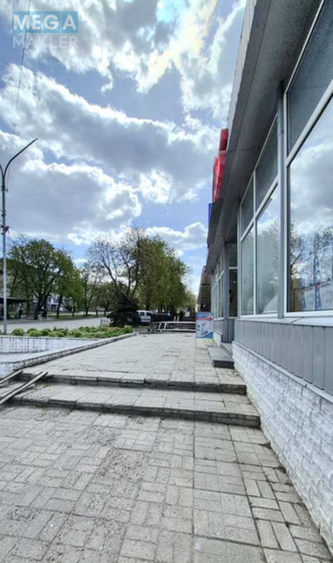 Продаж окремої будівлі/побудови, 266&nbsp;кв.м, <a class="location-link" href="/aleksandriya/" title="Недвижимость Олександрія">Олександрія</a>, Соборний, 48а (изображение 2)