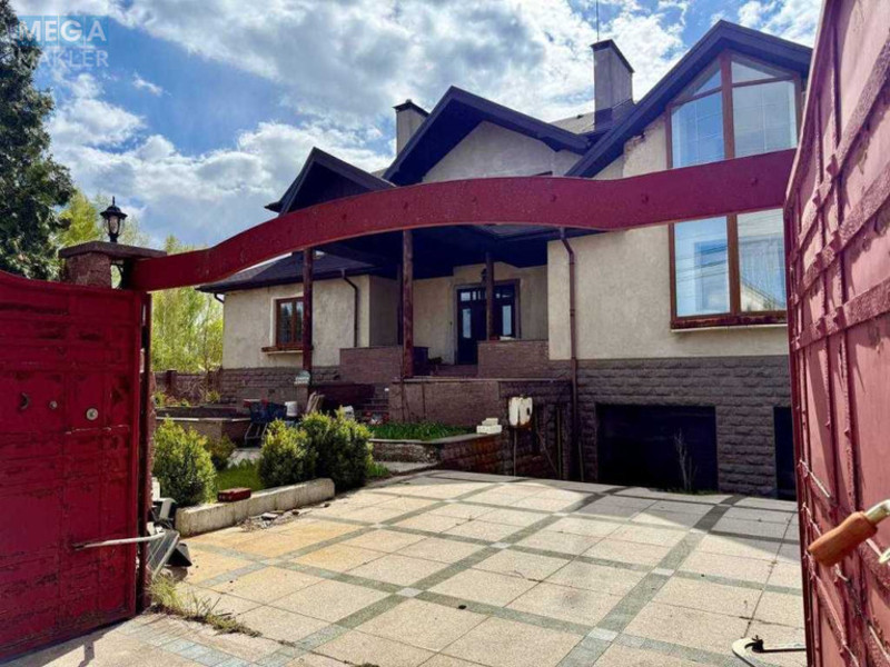 Продаж дома, 2&nbsp;поверху, 865&nbsp;кв.м, 5&nbsp;кімнат, ділянка 30&nbsp;соток, <a class="location-link" href="/vishenki-selo-kv/" title="Недвижимость Вишеньки">Вишеньки</a>, Русановская (изображение 3)