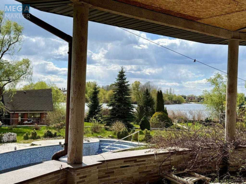 Продаж дома, 2&nbsp;поверху, 865&nbsp;кв.м, 5&nbsp;кімнат, ділянка 30&nbsp;соток, <a class="location-link" href="/vishenki-selo-kv/" title="Недвижимость Вишеньки">Вишеньки</a>, Русановская (изображение 24)