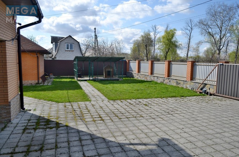 Продаж дома, 2&nbsp;поверху, 217&nbsp;кв.м, 5&nbsp;кімнат, свіжий ремонт, ділянка 22&nbsp;сотки, <a class="location-link" href="/dudarkov/" title="Недвижимость Дударків">Дударків</a>, Горького (изображение 4)