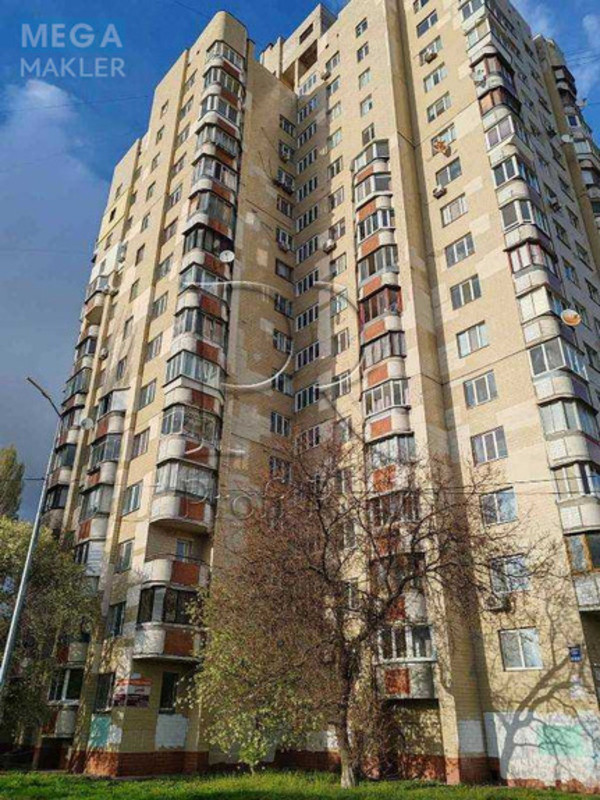 Продаж 3 кімнатної квартири (75/45/11), 15 пов. 16 пов. будинку, <a class="location-link" href="/kiev/" title="Недвижимость Київ">Київ</a>, <a class="location-link" href="/kiev/svyatoshinskij/" title="Недвижимость Святошинський район">Святошинський р-н</a>, Симиренка вулиця, 1Г (изображение 18)