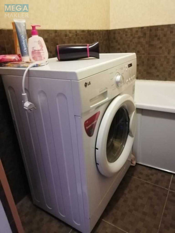 Оренда 3 кімнатної квартири, <a class="location-link" href="/odessa/" title="Недвижимость Одеса">Одеса</a>, <a class="location-link" href="/odessa/suvorovskij/" title="Недвижимость Суворовський район">Суворовський р-н</a>, Заболотного, 12 (изображение 5)