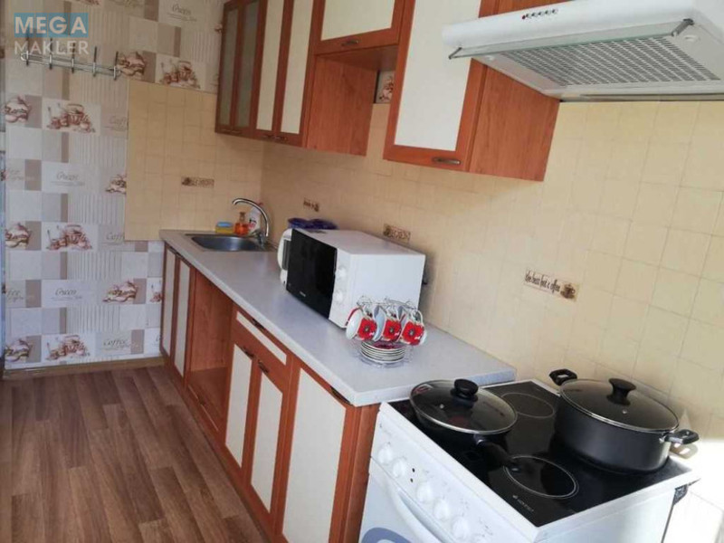 Оренда 3 кімнатної квартири, <a class="location-link" href="/odessa/" title="Недвижимость Одеса">Одеса</a>, <a class="location-link" href="/odessa/suvorovskij/" title="Недвижимость Суворовський район">Суворовський р-н</a>, Заболотного, 12 (изображение 8)