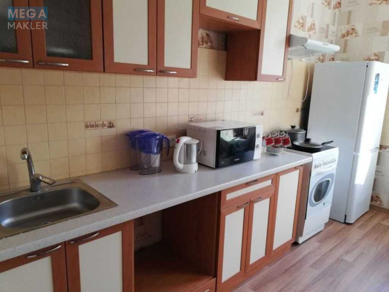 Оренда 3 кімнатної квартири, <a class="location-link" href="/odessa/" title="Недвижимость Одеса">Одеса</a>, <a class="location-link" href="/odessa/suvorovskij/" title="Недвижимость Суворовський район">Суворовський р-н</a>, Заболотного, 12 (изображение 9)