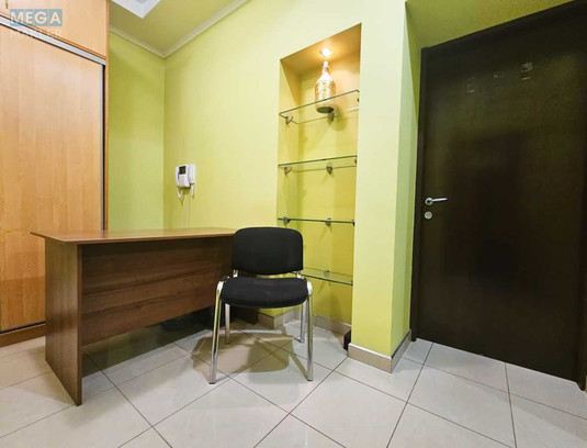 Оренда комерційної нерухомості, 45&nbsp;кв.м, под офис, <a class="location-link" href="/kiev/" title="Недвижимость Київ">Київ</a>, <a class="location-link" href="/kiev/shevchenkovskij/" title="Недвижимость Шевченківський район">Шевченківський р-н</a>, Богдана Хмельницького вул., 68 (изображение 14)