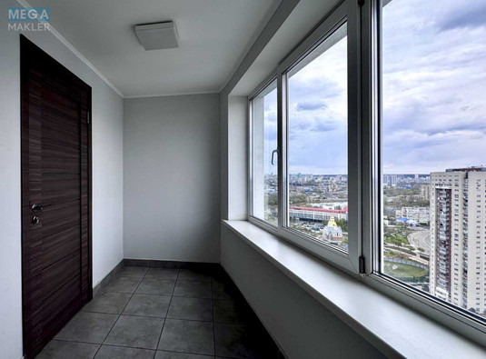 Продаж окремої будівлі/побудови, 90&nbsp;кв.м, <a class="location-link" href="/kiev/" title="Недвижимость Київ">Київ</a>, <a class="location-link" href="/kiev/obolonskij/" title="Недвижимость Оболонський район">Оболонський р-н</a>, Оболонський просп., 1 (изображение 3)