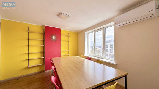 Продаж окремої будівлі/побудови, 90&nbsp;кв.м, <a class="location-link" href="/kiev/" title="Недвижимость Київ">Київ</a>, <a class="location-link" href="/kiev/obolonskij/" title="Недвижимость Оболонський район">Оболонський р-н</a>, Оболонський просп., 1 (изображение 17)