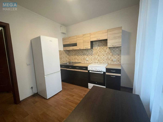 Оренда 1 кімнатної квартири, <a class="location-link" href="/kiev/" title="Недвижимость Київ">Київ</a>, <a class="location-link" href="/kiev/darnickij/" title="Недвижимость Дарницький район">Дарницький р-н</a>, Софьи Русовой ул., 7 (изображение 5)