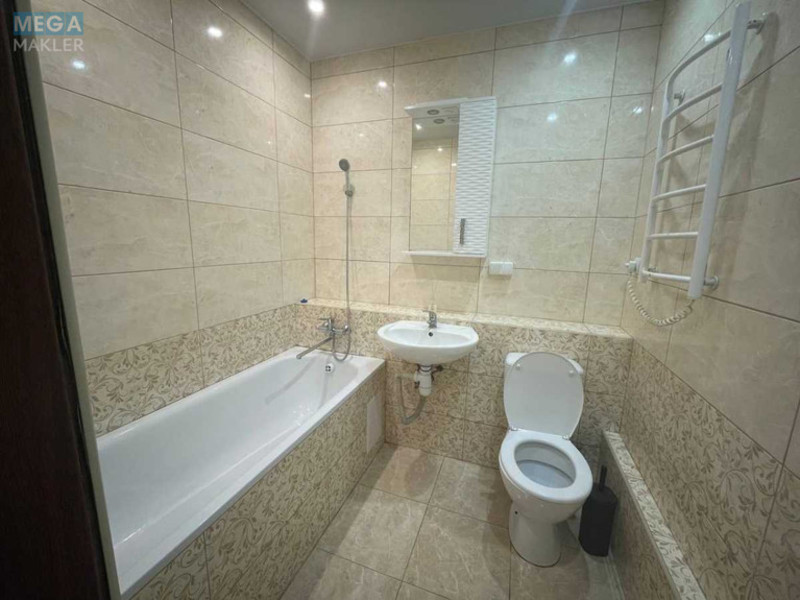 Оренда 1 кімнатної квартири, <a class="location-link" href="/kiev/" title="Недвижимость Київ">Київ</a>, <a class="location-link" href="/kiev/darnickij/" title="Недвижимость Дарницький район">Дарницький р-н</a>, Софьи Русовой ул., 7 (изображение 13)