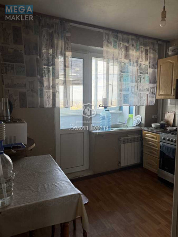 Продаж 3 кімнатної квартири (68,1/43/8), 16 пов. 16 пов. будинку, <a class="location-link" href="/kiev/" title="Недвижимость Київ">Київ</a>, <a class="location-link" href="/kiev/svyatoshinskij/" title="Недвижимость Святошинський район">Святошинський р-н</a>, Зодчих вул., 44 (изображение 7)