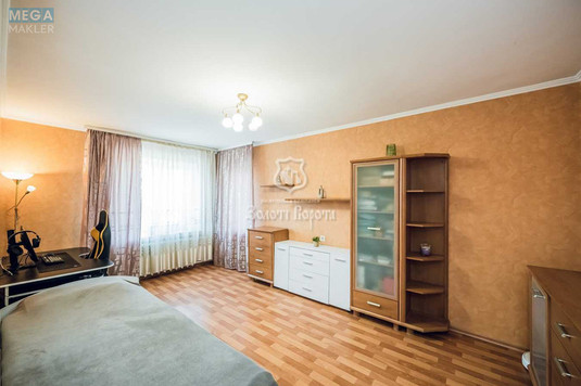Продаж 3 кімнатної квартири (74/40/9,5), 3 пов. 17 пов. будинку, <a class="location-link" href="/kiev/" title="Недвижимость Київ">Київ</a>, <a class="location-link" href="/kiev/darnickij/" title="Недвижимость Дарницький район">Дарницький р-н</a>, Харківське шосе, 49 (изображение 3)