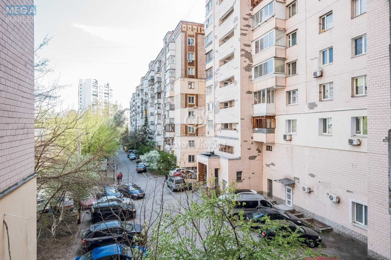 Продаж 3 кімнатної квартири (74/40/9,5), 3 пов. 17 пов. будинку, <a class="location-link" href="/kiev/" title="Недвижимость Київ">Київ</a>, <a class="location-link" href="/kiev/darnickij/" title="Недвижимость Дарницький район">Дарницький р-н</a>, Харківське шосе, 49 (изображение 6)