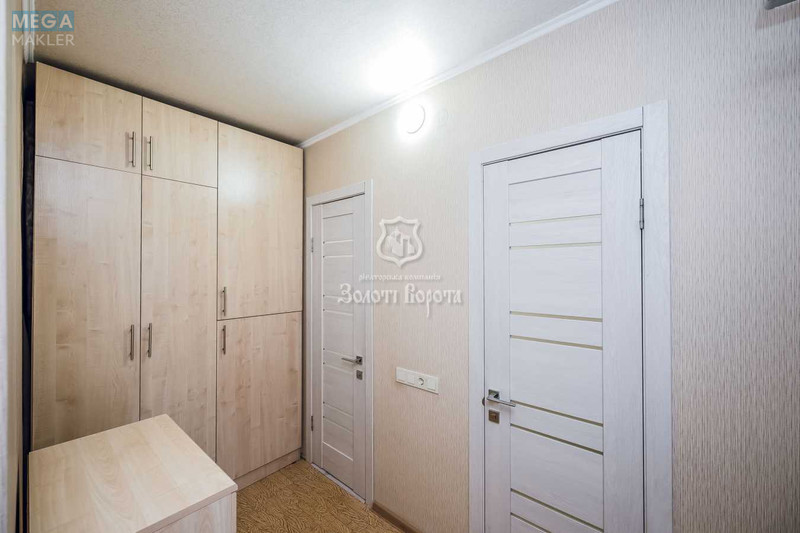 Продаж 3 кімнатної квартири (74/40/9,5), 3 пов. 17 пов. будинку, <a class="location-link" href="/kiev/" title="Недвижимость Київ">Київ</a>, <a class="location-link" href="/kiev/darnickij/" title="Недвижимость Дарницький район">Дарницький р-н</a>, Харківське шосе, 49 (изображение 16)