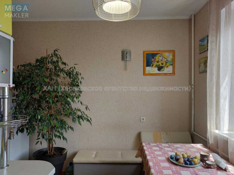 Продаж 3 кімнатної квартири (66/40/8), 9 пов. 16 пов. будинку, <a class="location-link" href="/kharkov/" title="Недвижимость Харків">Харків</a>, <a class="location-link" href="/kharkov/moskovskij/" title="Недвижимость Московський район">Московський р-н</a>, Тракторостроителей просп. (изображение 5)