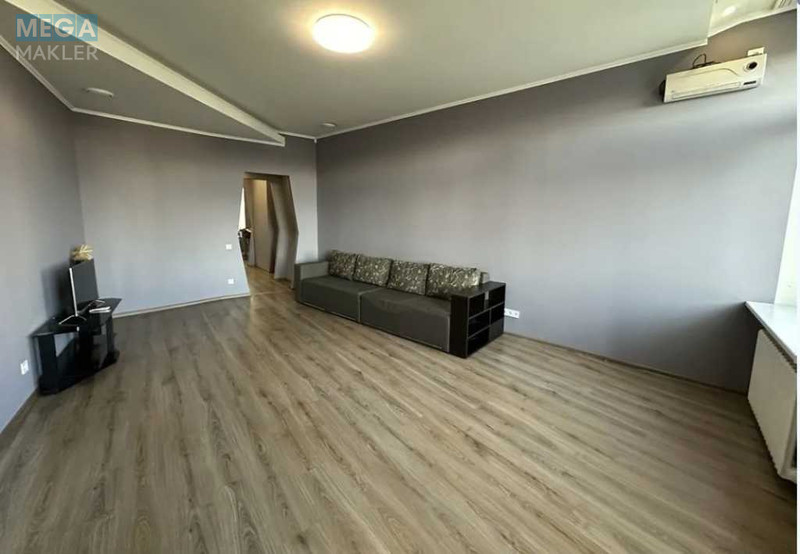Продаж 3 кімнатної квартири (95/59/23), 4 пов. 4 пов. будинку, <a class="location-link" href="/dnepropetrovsk/" title="Недвижимость Дніпра">Дніпро</a>, пр. Дмитра Яворницького, 72а (изображение 8)