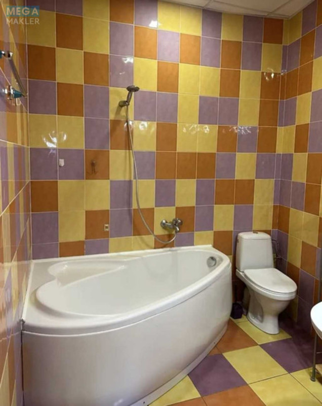 Продаж 3 кімнатної квартири (95/59/23), 4 пов. 4 пов. будинку, <a class="location-link" href="/dnepropetrovsk/" title="Недвижимость Дніпра">Дніпро</a>, пр. Дмитра Яворницького, 72а (изображение 16)
