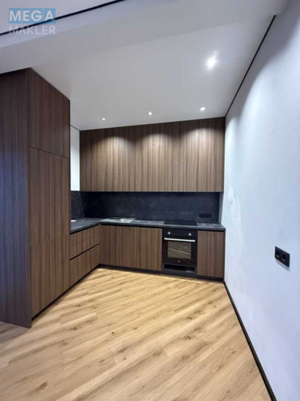 Продаж дома, 1&nbsp; поверх, 80&nbsp;кв.м, 3&nbsp;кімнати, ділянка 7&nbsp;соток, <a class="location-link" href="/rozhovka/" title="Недвижимость Рожівка">Рожівка</a>, Сковороди (изображение 16)