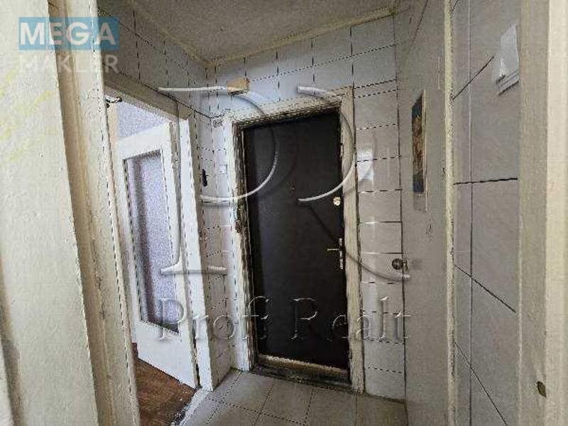 Продаж 1 кімнатної квартири (22/12/5), 1 пов. 5 пов. будинку, <a class="location-link" href="/kiev/" title="Недвижимость Київ">Київ</a>, <a class="location-link" href="/kiev/svyatoshinskij/" title="Недвижимость Святошинський район">Святошинський р-н</a>, Туполєва Академіка вулиця, 3А (изображение 9)