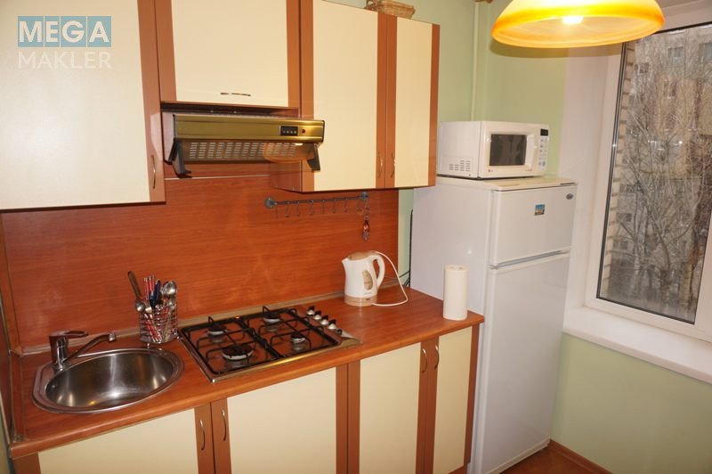 Оренда 1 кімнатної квартири, люкс, <a class="location-link" href="/nikolaev/" title="Недвижимость Миколаїв">Миколаїв</a>, <a class="location-link" href="/nikolaev/centralnyj/" title="Недвижимость Центрульний район">Центрульний р-н</a>, Дзержинского 24 (изображение 2)