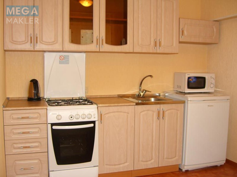Оренда 1 кімнатної квартири, стандарт, <a class="location-link" href="/nikolaev/" title="Недвижимость Миколаїв">Миколаїв</a>, <a class="location-link" href="/nikolaev/centralnyj/" title="Недвижимость Центрульний район">Центрульний р-н</a>, Дзержинского 26 (изображение 2)