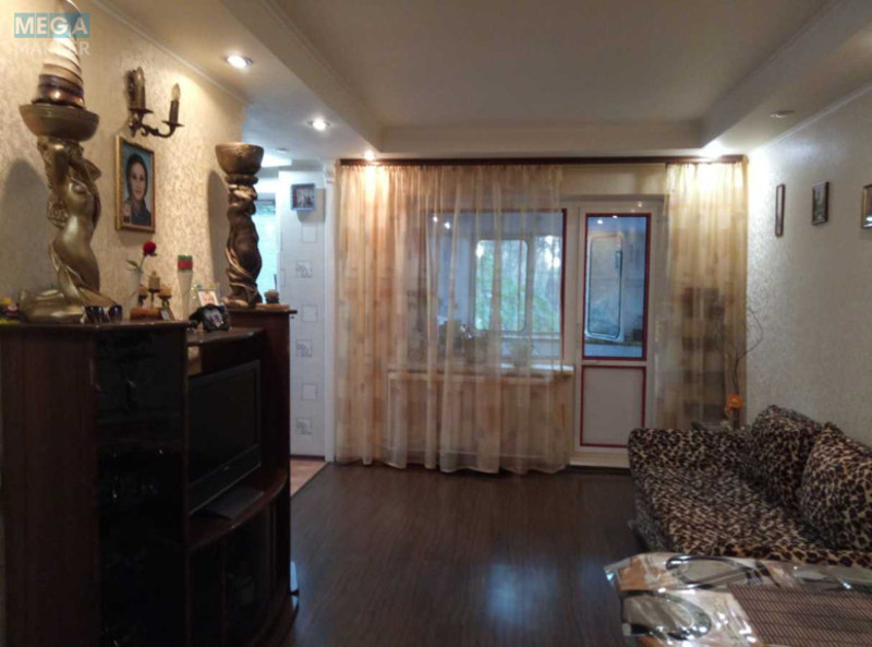 Оренда 1 кімнатної квартири, <a class="location-link" href="/kiev/" title="Недвижимость Київ">Київ</a>, <a class="location-link" href="/kiev/dneprovskij/" title="Недвижимость Дніпровський район">Дніпровський р-н</a>, Миропольская ул., 31а (изображение 5)