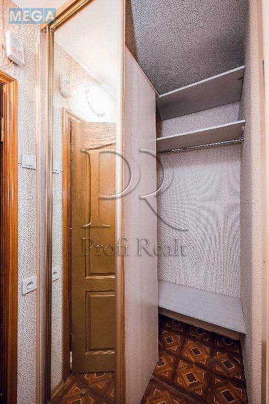 Продаж 1 кімнатної квартири (32/19/5), 6 пов. 9 пов. будинку, <a class="location-link" href="/kiev/" title="Недвижимость Київ">Київ</a>, <a class="location-link" href="/kiev/shevchenkovskij/" title="Недвижимость Шевченківський район">Шевченківський р-н</a>, Парково-Сирецька вулиця, 21 (изображение 10)