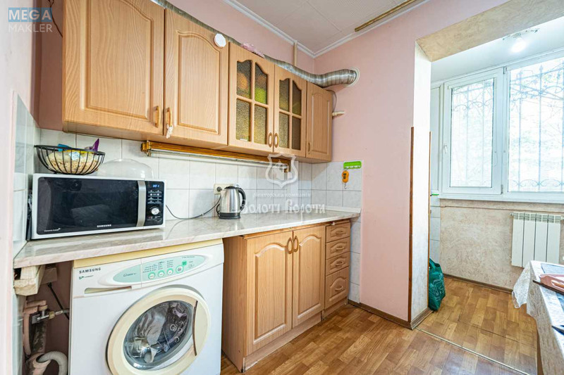 Продаж 1 кімнатної квартири (36,9/17,1/11,4), 1 пов. 9 пов. будинку, <a class="location-link" href="/kiev/" title="Недвижимость Київ">Київ</a>, <a class="location-link" href="/kiev/darnickij/" title="Недвижимость Дарницький район">Дарницький р-н</a>, Княжий Затон вул., 17б (изображение 8)