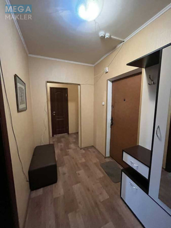 Оренда 2 кімнатної квартири, <a class="location-link" href="/kiev/" title="Недвижимость Київ">Київ</a>, <a class="location-link" href="/kiev/darnickij/" title="Недвижимость Дарницький район">Дарницький р-н</a>, Григорія Ващенка вул., 7 (изображение 12)