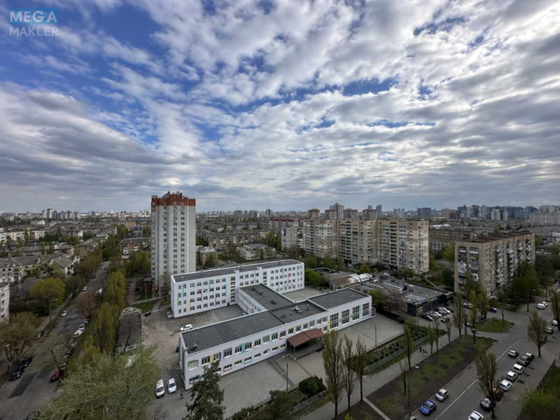 Оренда 2 кімнатної квартири, <a class="location-link" href="/kiev/" title="Недвижимость Київ">Київ</a>, <a class="location-link" href="/kiev/dneprovskij/" title="Недвижимость Дніпровський район">Дніпровський р-н</a>, Краківська вул., 13а (изображение 9)