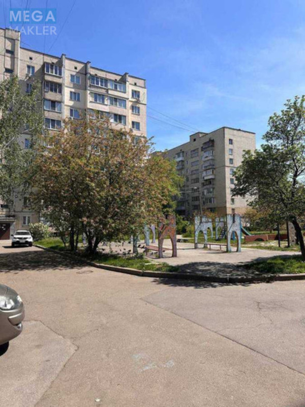 Продаж 1 кімнатної квартири (30/14/7,7), 4 пов. 9 пов. будинку, <a class="location-link" href="/kiev/" title="Недвижимость Київ">Київ</a>, <a class="location-link" href="/kiev/goloseevskij/" title="Недвижимость Голосіївський район">Голосіївський р-н</a>, Теремківська вул., 21 (изображение 2)
