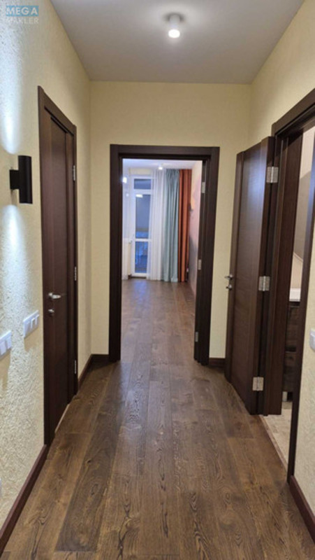 Продаж 3 кімнатної квартири (105/?/15), 8 пов. 9 пов. будинку, <a class="location-link" href="/kiev/" title="Недвижимость Київ">Київ</a>, <a class="location-link" href="/kiev/goloseevskij/" title="Недвижимость Голосіївський район">Голосіївський р-н</a>, Метрологічна вул., 10б (изображение 11)