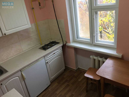 Оренда 1 кімнатної квартири, <a class="location-link" href="/kiev/" title="Недвижимость Київ">Київ</a>, <a class="location-link" href="/kiev/dneprovskij/" title="Недвижимость Дніпровський район">Дніпровський р-н</a>, Соборності просп., 5Б (изображение 2)