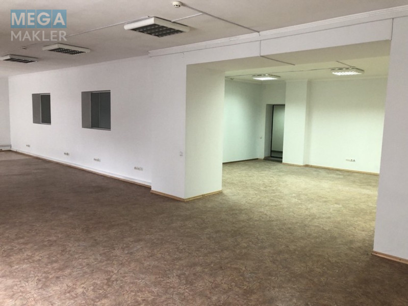 Оренда комплексу будівель та споруд, под офис, нормальне сост., <a class="location-link" href="/kiev/" title="Недвижимость Київ">Київ</a>, <a class="location-link" href="/kiev/goloseevskij/" title="Недвижимость Голосіївський район">Голосіївський р-н</a>, Пирогівський шлях, 34 ( <img src="https://megamakler.com.ua/metro/00ff00.gif" alt="" class="metro" /> м. Выдубичи, 15 ) (изображение 5)