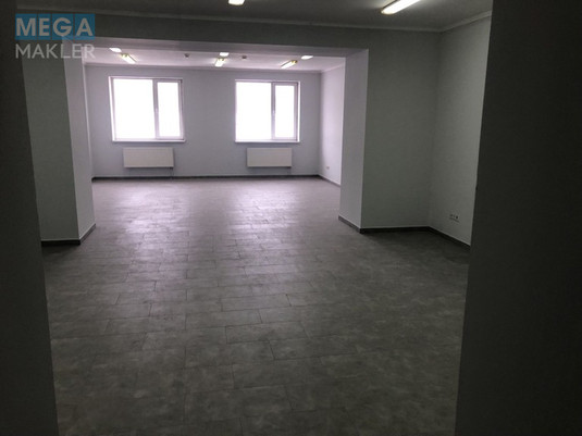 Оренда комплексу будівель та споруд, под офис, нормальне сост., <a class="location-link" href="/kiev/" title="Недвижимость Київ">Київ</a>, <a class="location-link" href="/kiev/goloseevskij/" title="Недвижимость Голосіївський район">Голосіївський р-н</a>, Пирогівський шлях, 34 ( <img src="https://megamakler.com.ua/metro/00ff00.gif" alt="" class="metro" /> м. Выдубичи, 15 ) (изображение 12)