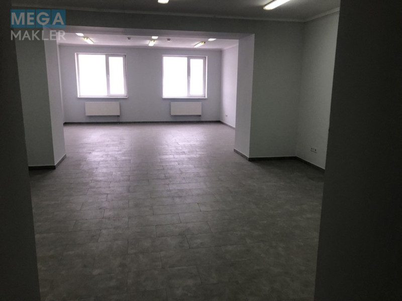 Оренда комплексу будівель та споруд, под офис, нормальне сост., <a class="location-link" href="/kiev/" title="Недвижимость Київ">Київ</a>, <a class="location-link" href="/kiev/goloseevskij/" title="Недвижимость Голосіївський район">Голосіївський р-н</a>, Пирогівський шлях, 34 ( <img src="https://megamakler.com.ua/metro/00ff00.gif" alt="" class="metro" /> м. Выдубичи, 15 ) (изображение 12)